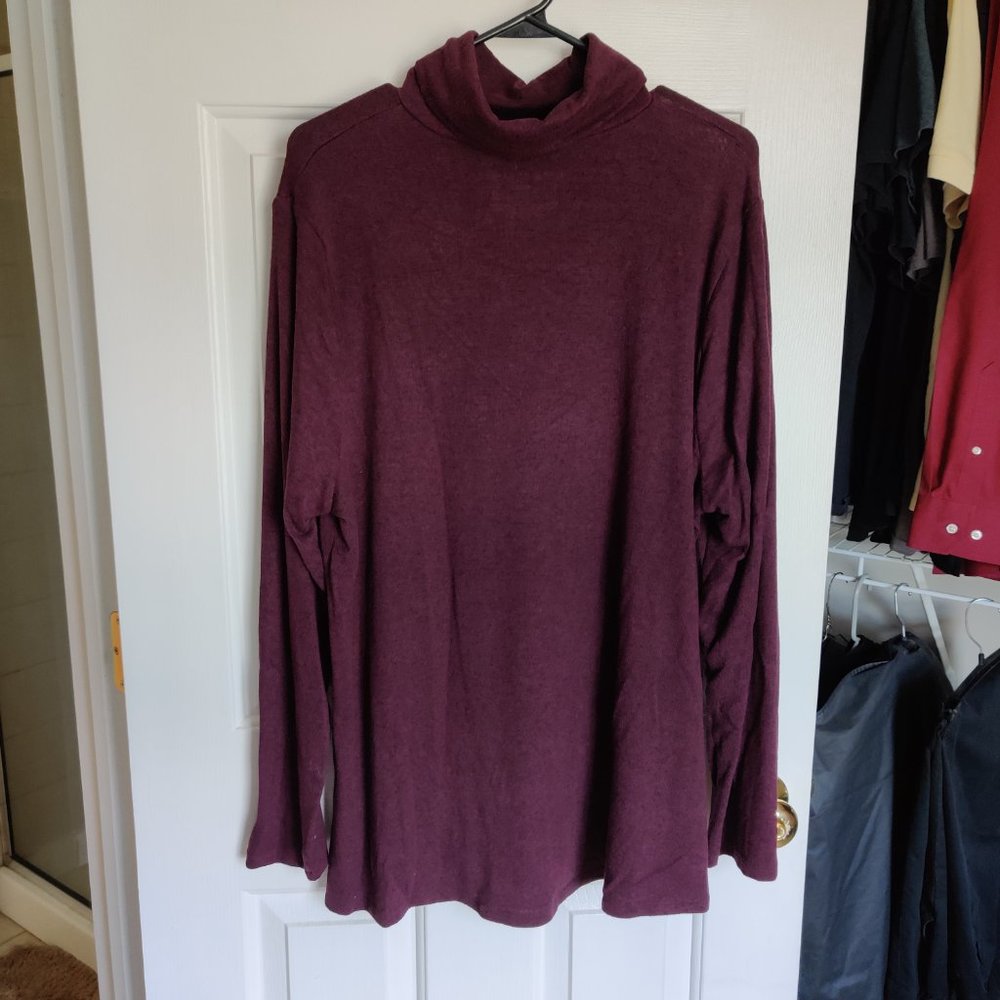 Lane Bryant plum light weight swing turtle neck